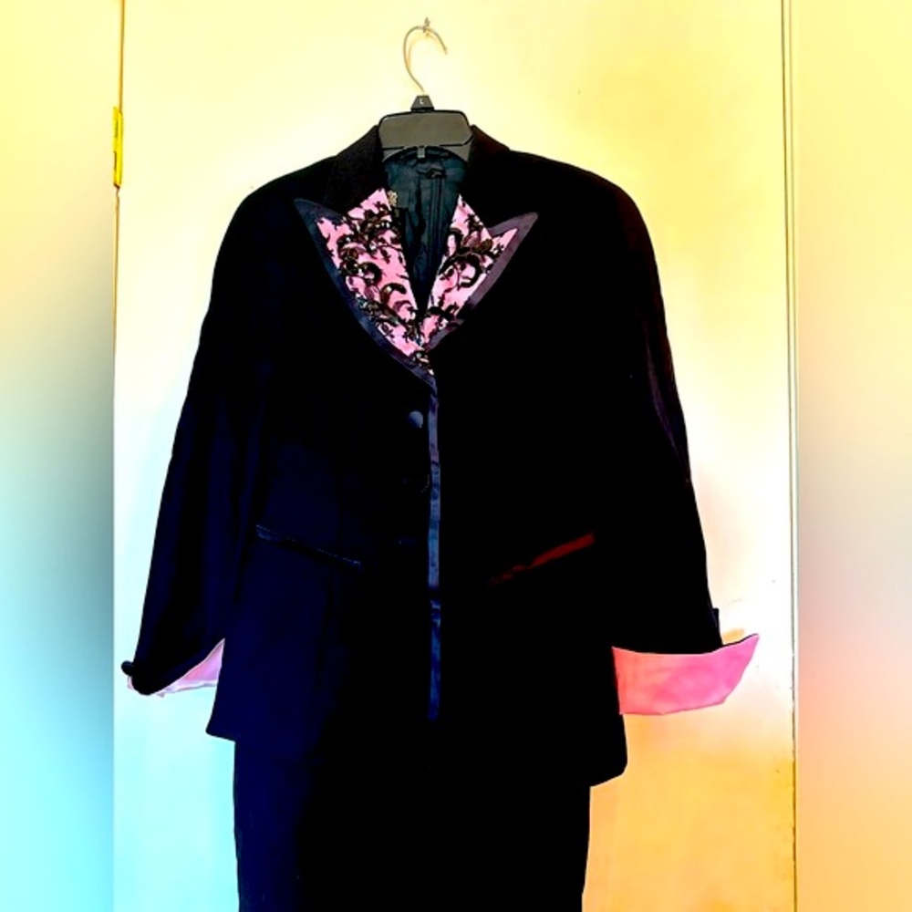 Escada Couture black  dress + jacket  suit.. German size 34  / US 4